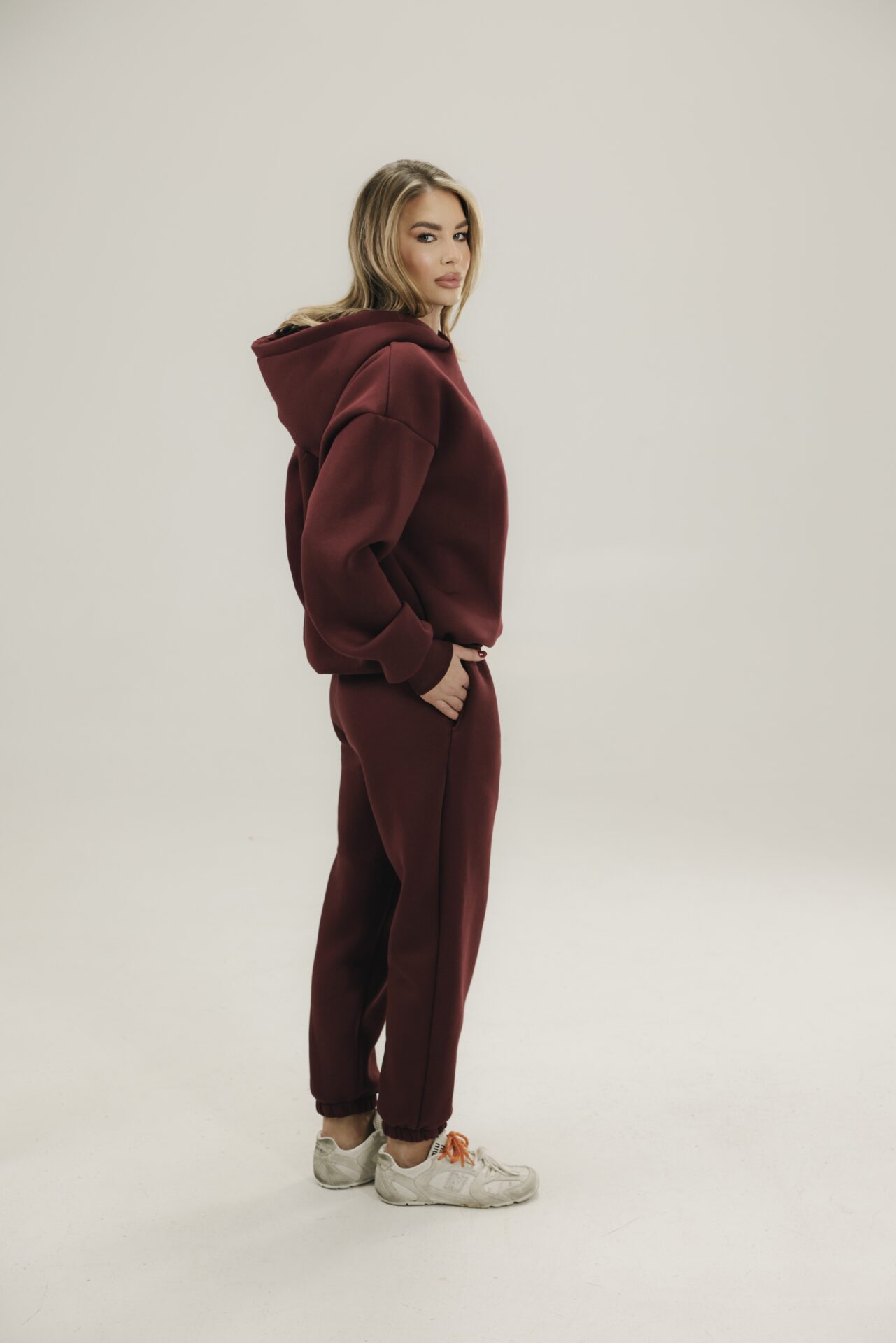 Model 1 Burgundy — prikaz 7